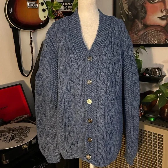 Vintage 1970s Men’s Blue Cable Wool Knit Cardigan Sweater